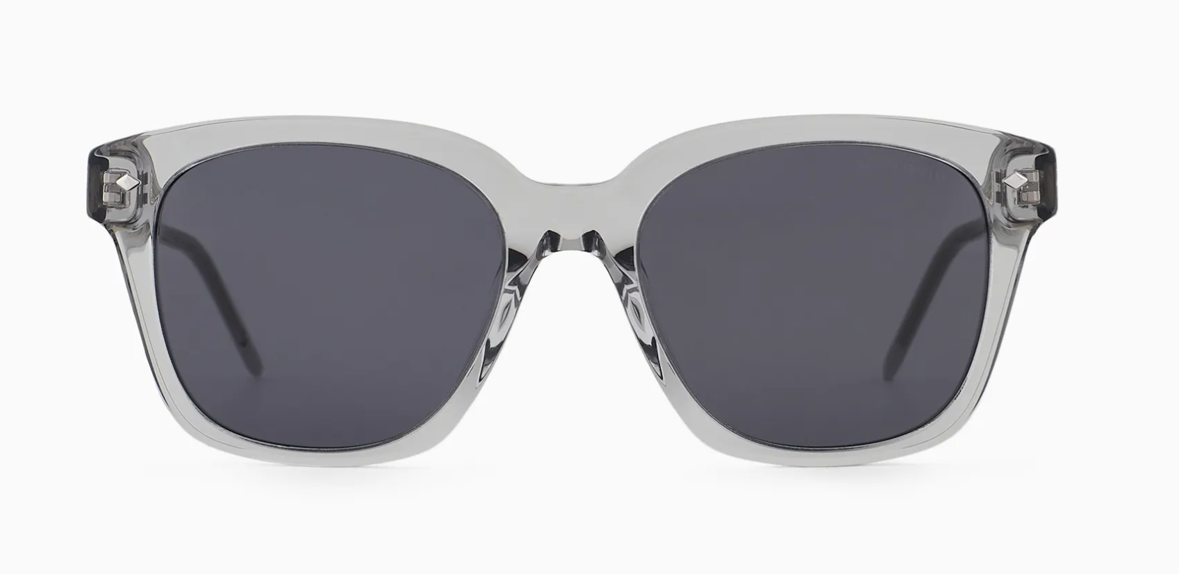 Giorgio Armani Sunglasses AR8210U-608056
