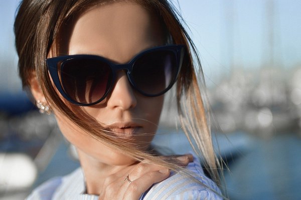 Okulary Celine jako dodatek uwielbiany przez miłośników high fashion