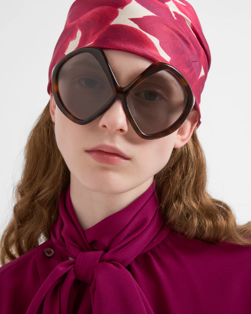 Prada Sunglasses PR B21S-20D50Q