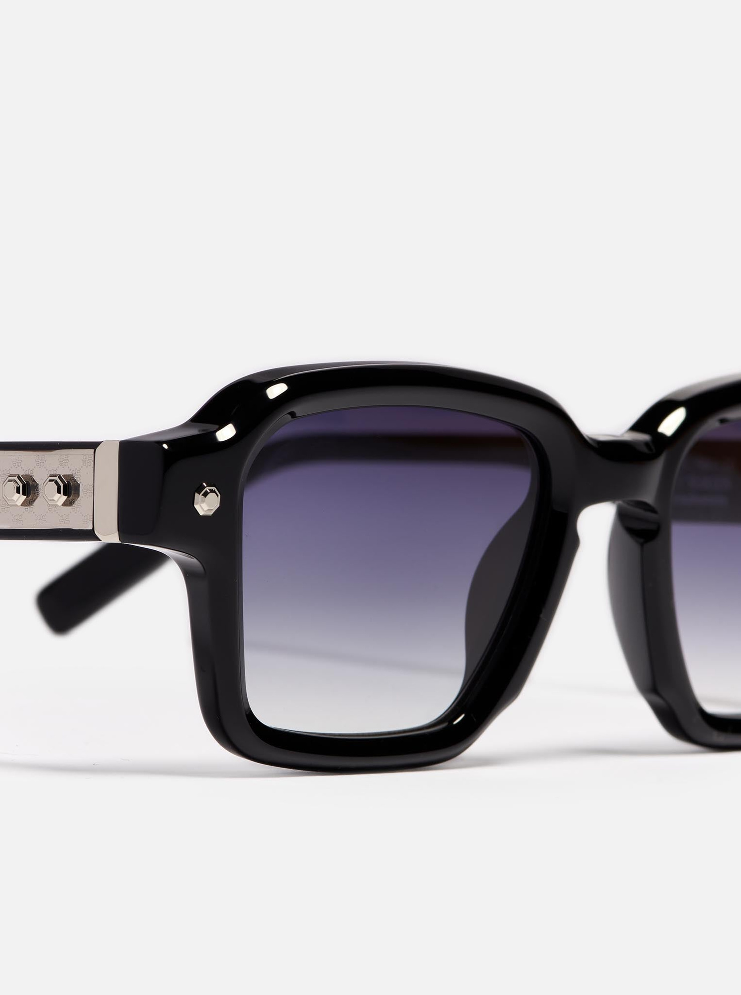 John Dalia Sunglasses P07-C605