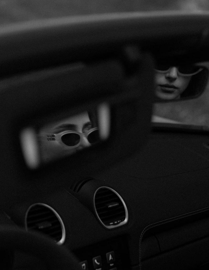 Miu Miu Okulary przeciwsłoneczne MU09YS-17L01T