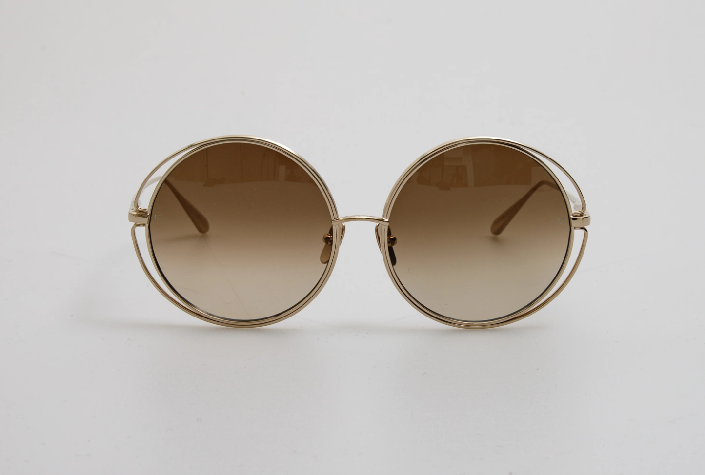 Linda Farrow Sunglasses LFL1456C2SUN