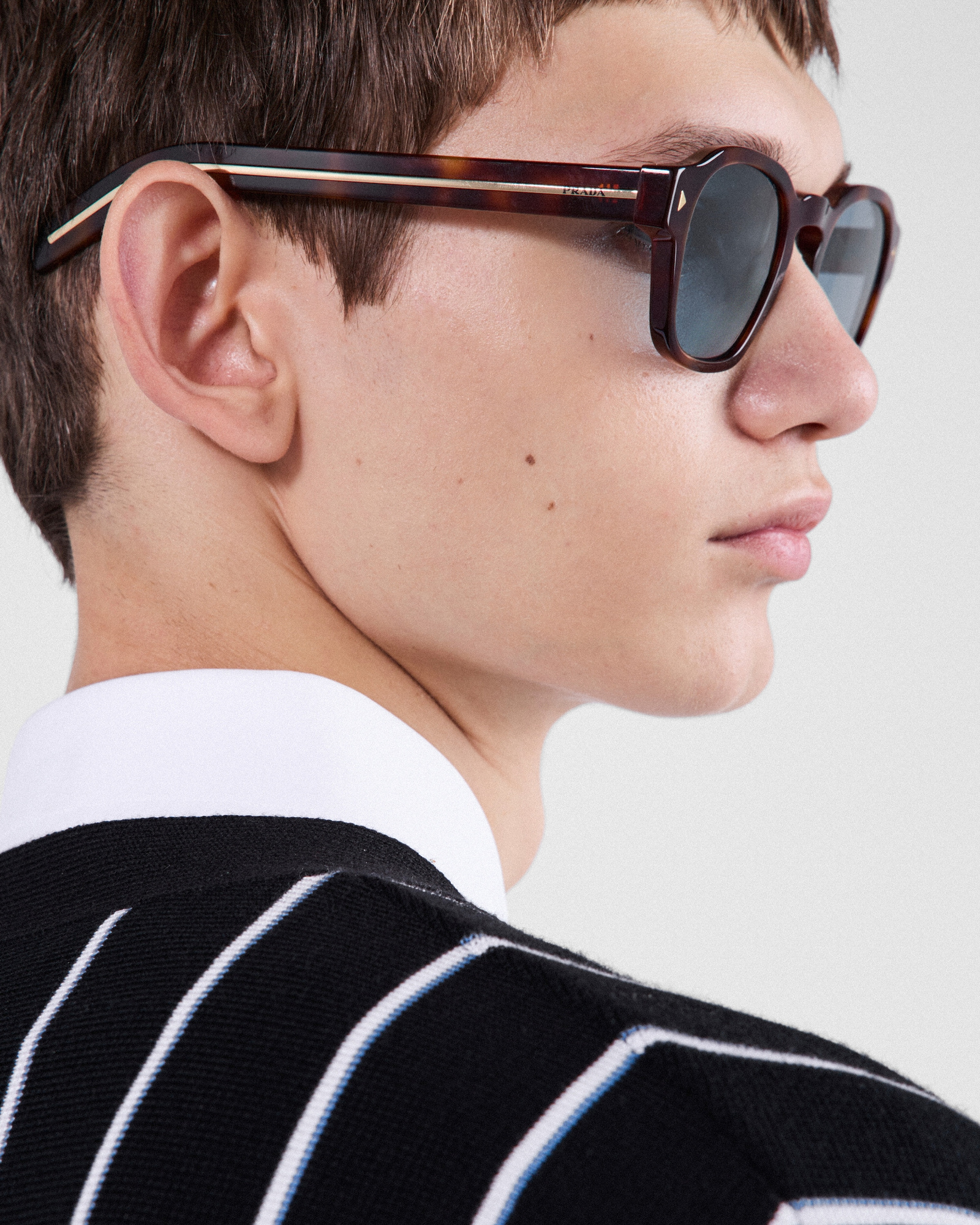 Prada Okulary przeciwsłoneczne PRA16S-15W04D